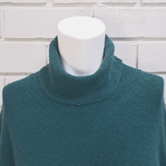 J. Crew Teal Merino Wool/Alpaca Balloon Sleeve Dress. Size Medium - Picture 5 of 10